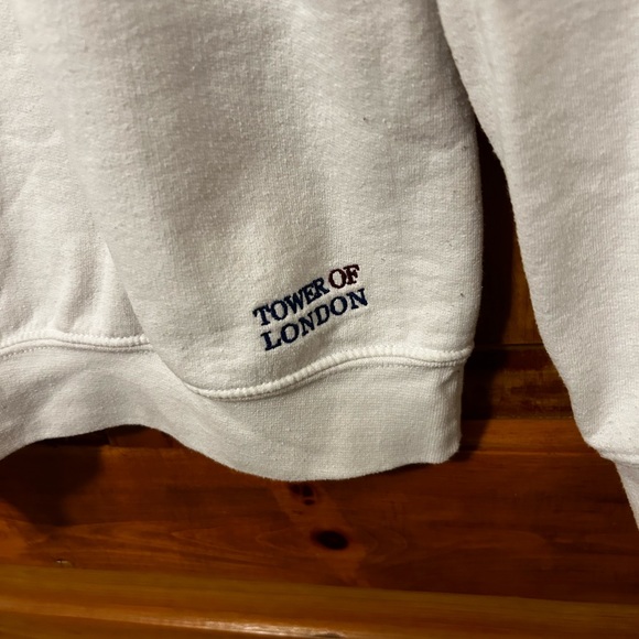 Tower of London vintage crew neck - Picture 2 of 3